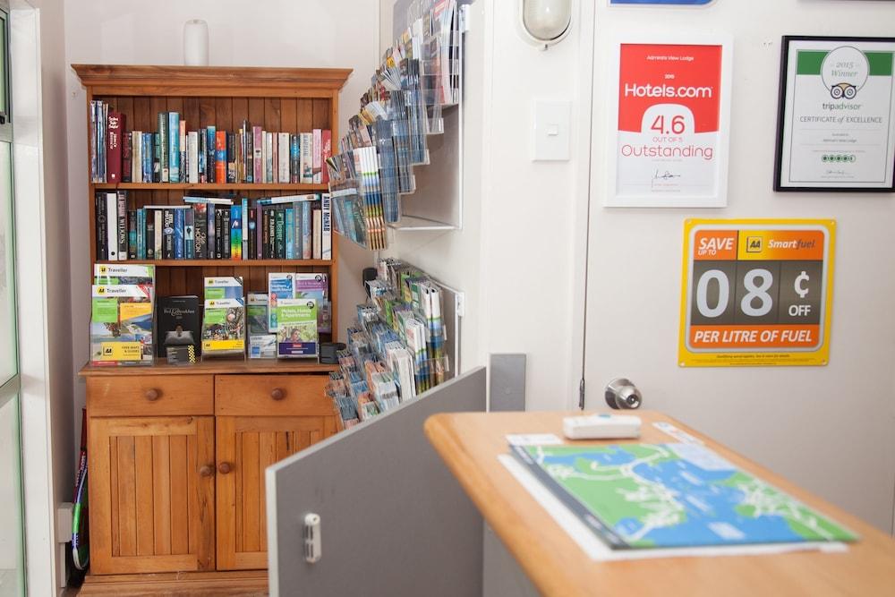 Asure Admirals View Motel Paihia Esterno foto